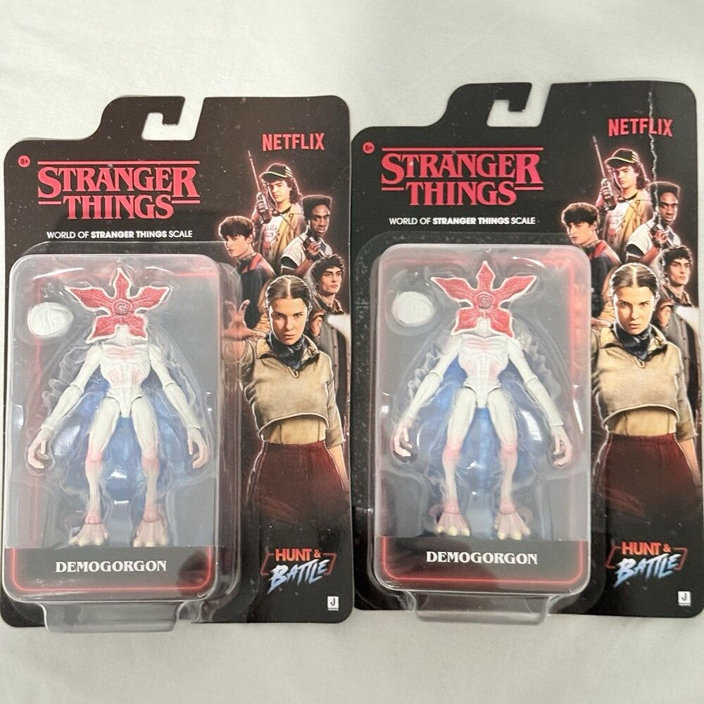 Stranger Things Hunt & Battle Demogorgon 4” Season 5 Figure - Brand New/Sealed 2